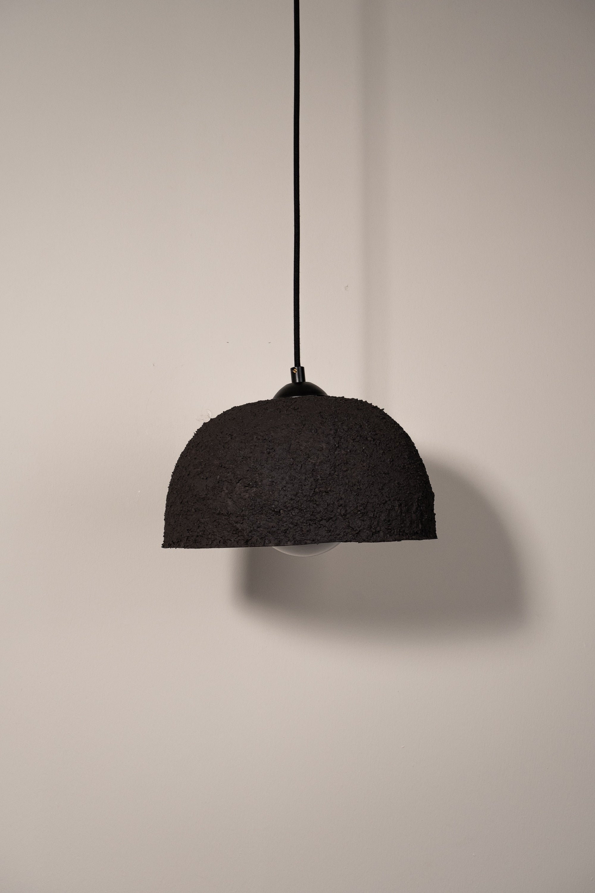 Black Ceramic Pendant Light , Pottery Ceramic Pendant Light