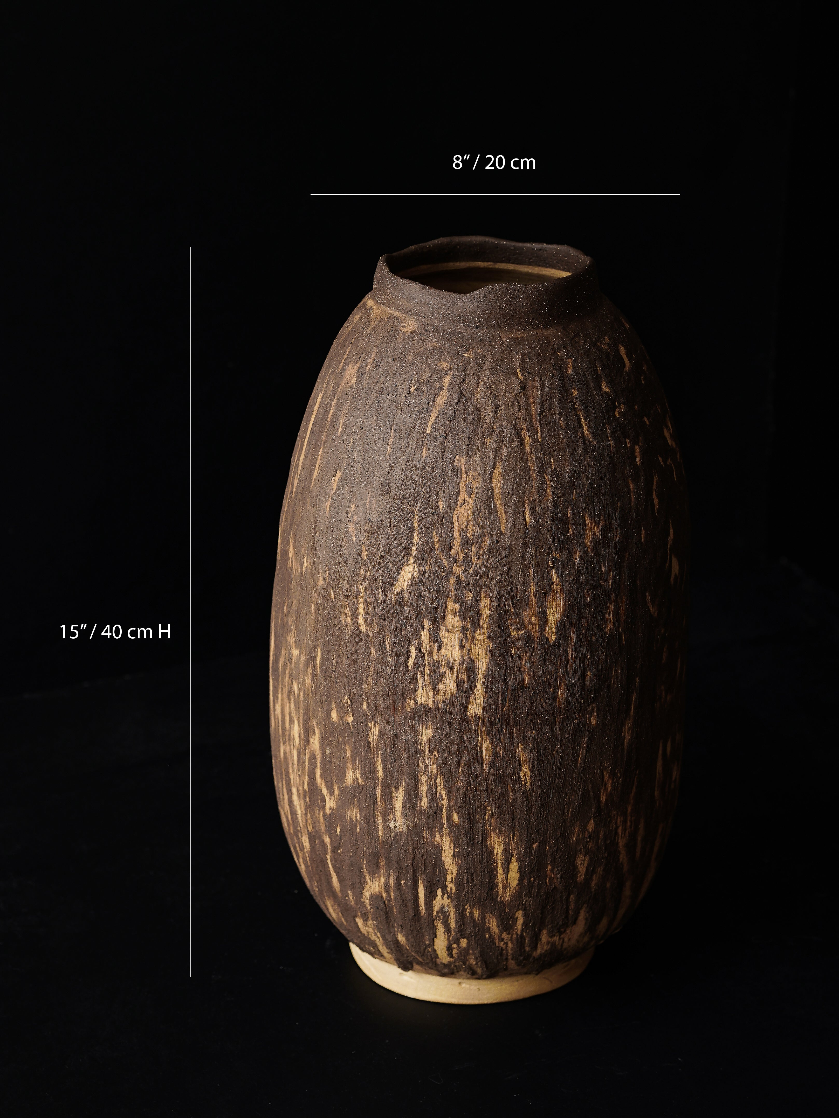 Dekorative Vase aus der Geza-Kollektion